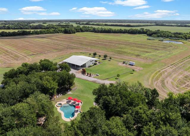Property at 333 County Road 3714 21 ac, Wolfe City, TX 75496, 1 bed, 2 baths