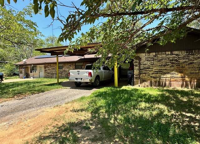 Property at 5412 E Highway 67, Alvarado, TX 76009, 5 beds, 3 baths