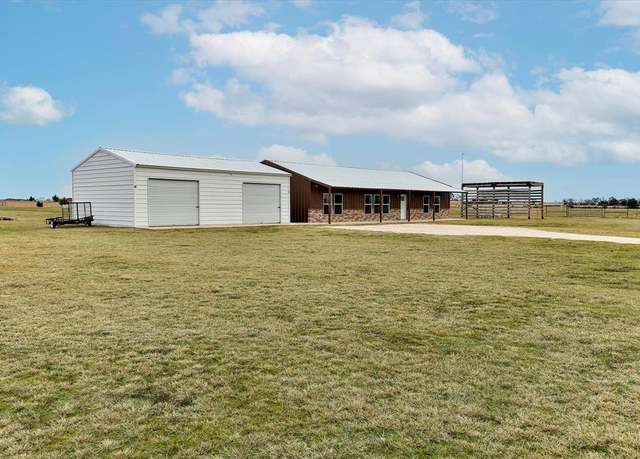 Property at 3432 Old Town Rd, Whitesboro, TX 76273, 4 beds, 2 baths