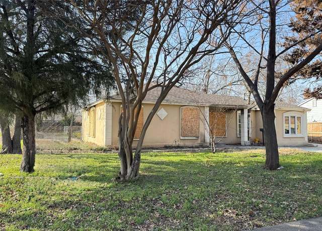 Property at 3654 Fontana Dr, Dallas, TX 75220, 2 beds, 1 bath