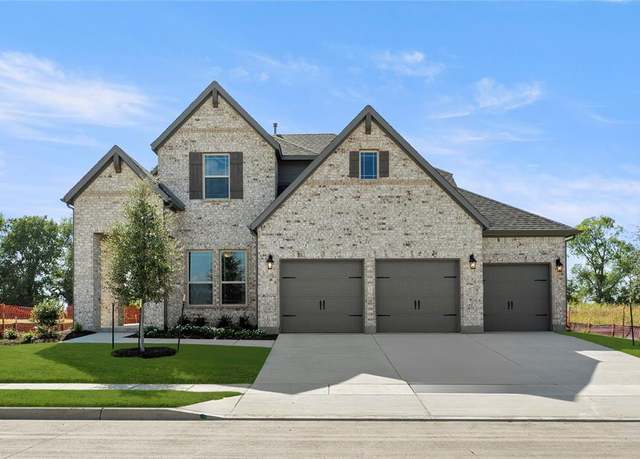 Property at 1424 Rio Grande St, Van Alstyne, TX 75495, 5 beds, 4 baths