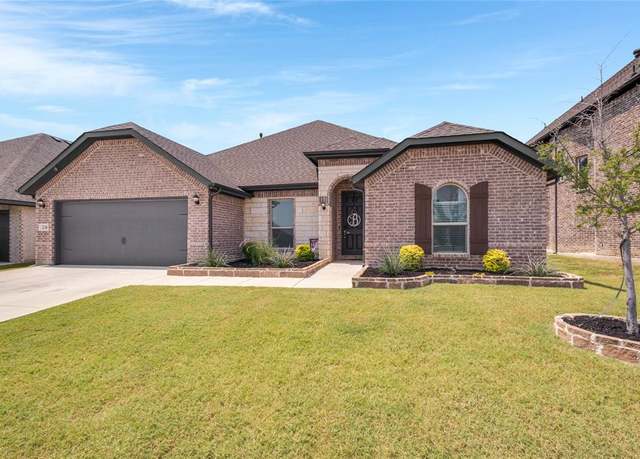 Property at 234 Lakewood Ln, Ponder, TX 76259, 4 beds, 3 baths