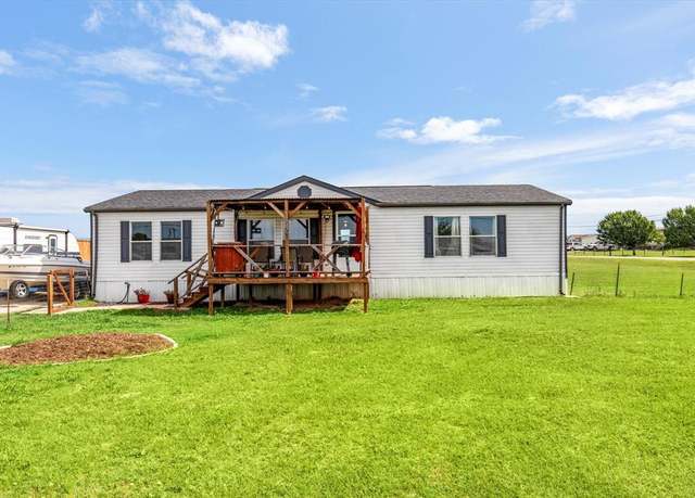 Property at 3300 Elderberry Ln, Joshua, TX 76058, 4 beds, 2 baths
