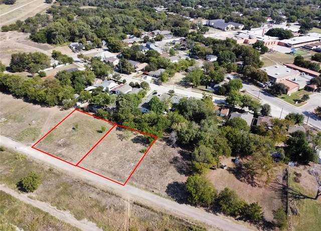 Property at 3200 Claibourne Blvd, Dallas, TX 75212