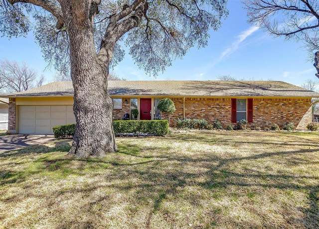 Property at 4109 Piedmont Rd, Fort Worth, TX 76116, 3 beds, 2 baths