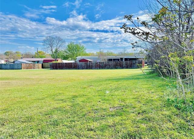Property at 642 Cheyenne, Quitman, TX 75783