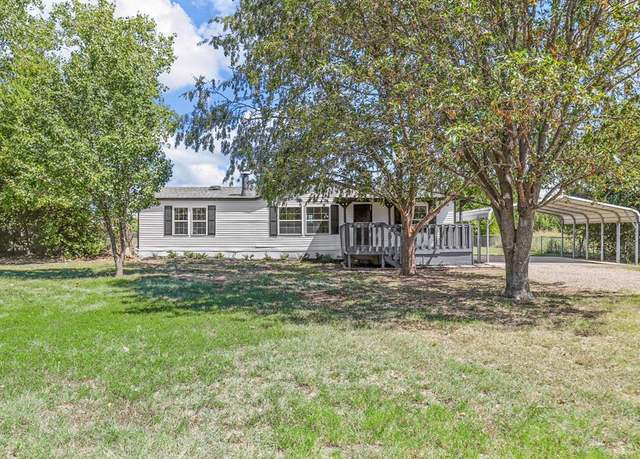 Property at 9013 Holly Rd, Alvarado, TX 76009, 3 beds, 2 baths