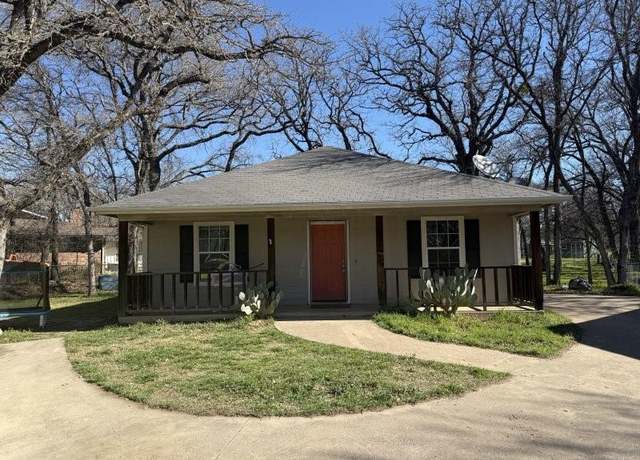 Property at 900 Reese Ln, Azle, TX 76020, 12 beds, 6 baths