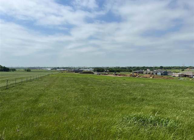 Property at 19 Fleitman Dr, Muenster, TX 76252