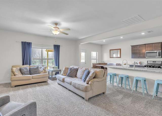 Property at 3001 Boran Dr, Forney, TX 75126, 4 beds, 2.5 baths
