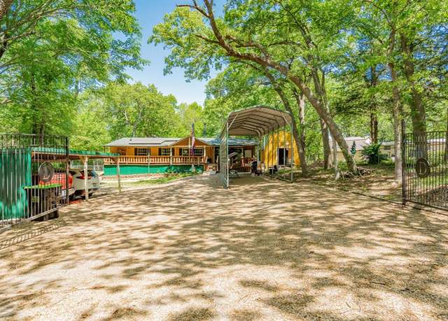Property at 11011 Lakeview Dr, Wills Point, TX 75169, 3 beds, 2 baths