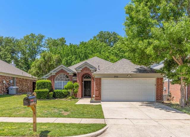 Property at 2516 Creekhaven Dr, Flower Mound, TX 75028, 3 beds, 2 baths