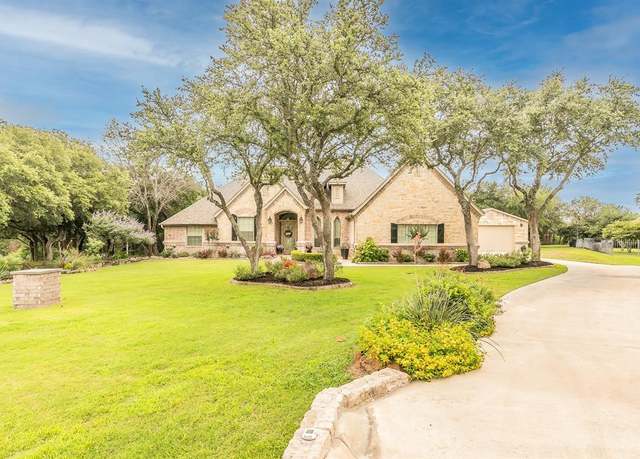 Property at 4401 Rancho Blanca Ct, Fort Worth, TX 76108, 4 beds, 2.5 baths