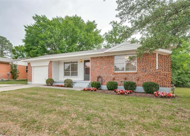 Property at 2018 Shawnee St, Denton, TX 76209, 3 beds, 1.5 baths