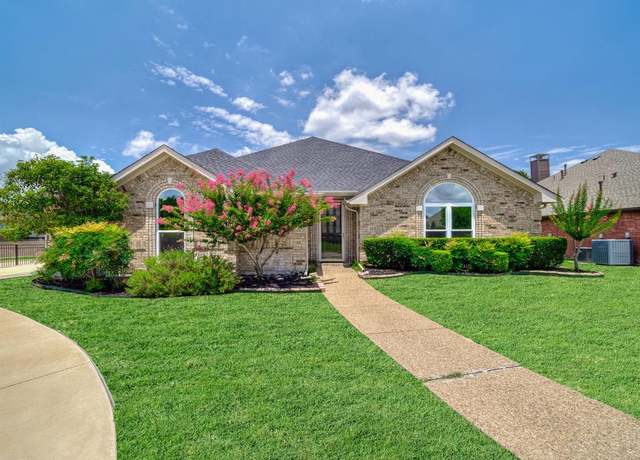 Property at 4573 Oak Shores Dr, Plano, TX 75024, 4 beds, 2 baths