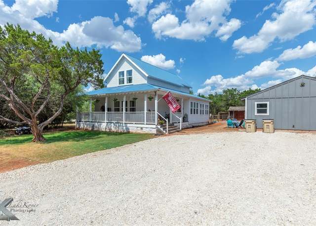 Property at 757 Maxwell St, Buffalo Gap, TX 79508, 5 beds, 3 baths
