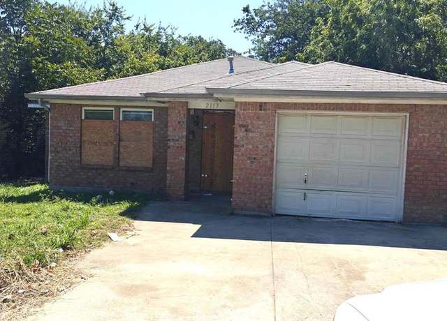 Property at 2113 San Antonio St, Grand Prairie, TX 75051, 3 beds, 2 baths