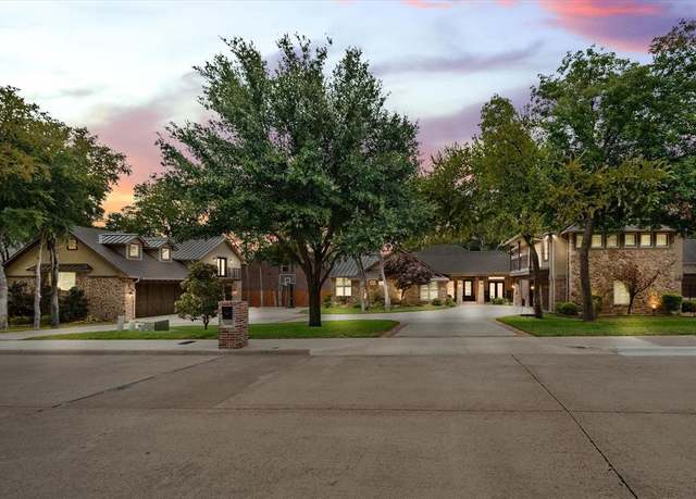 Property at 8500 Waterfront Ct, Fort Worth, TX 76179, 5 beds, 5 baths
