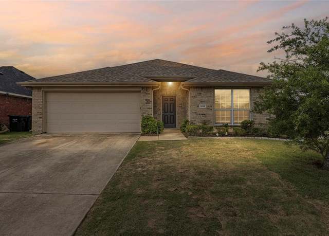 Property at 1502 Jacksons Run, Greenville, TX 75402, 3 beds, 2 baths
