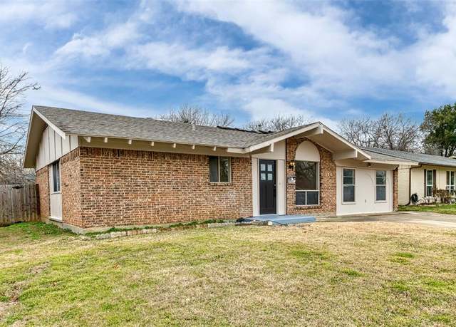 Property at 170 Price Dr, Lewisville, TX 75067, 4 beds, 2 baths