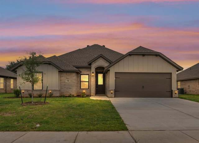 Property at 708 Jameson, Springtown, TX 76082, 4 beds, 2 baths