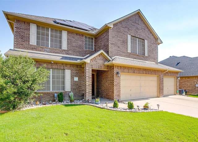 Property at 2536 Glenn Ranch Dr, Burleson, TX 76028, 4 beds, 2.5 baths