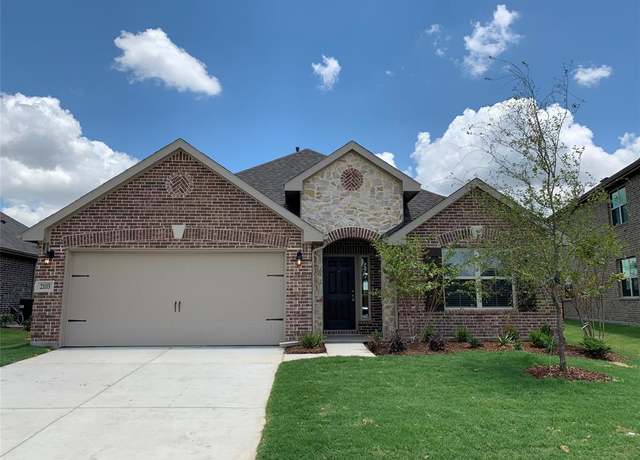 Property at 2103 Swanmore Way, Forney, TX 75126, 4 beds, 2 baths