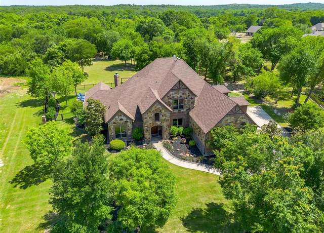 Property at 4312 Tapatio Springs Rd, Fort Worth, TX 76108, 5 beds, 4 baths