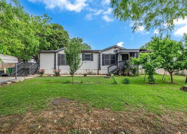 Property at 316 6th St, Joshua, TX 76058, 3 beds, 2 baths
