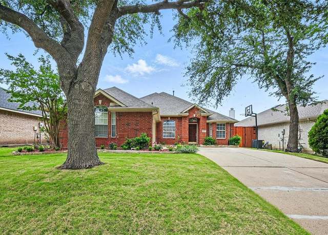 Property at 4416 Heath Ct, Plano, TX 75024, 4 beds, 2 baths