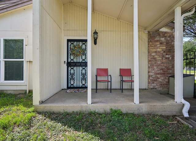 Property at 8609 N Normandale St, Fort Worth, TX 76116, 2 beds, 1.5 baths