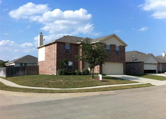 Property at 12638 Carpenter Ln, Rhome, TX 76078, 3 beds, 2.5 baths