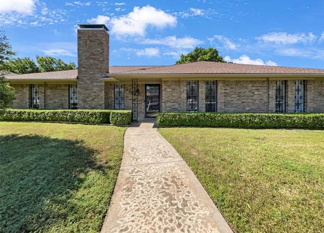 Property at 2761 N Hillbrier Cir, Plano, TX 75075, 3 beds, 2 baths