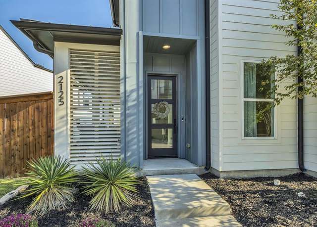 Property at 2125 Bird St, Fort Worth, TX 76111, 3 beds, 2.5 baths