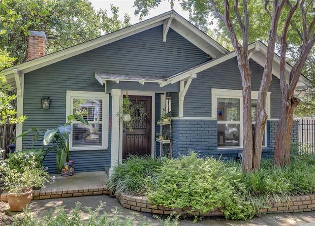 Property at 1713 Belle Pl, Fort Worth, TX 76107, 3 beds, 3 baths