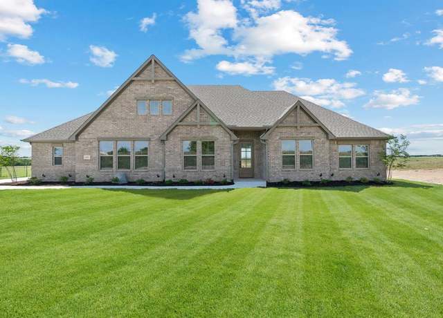 Property at 681 County Road 4530, Decatur, TX 76234, 4 beds, 2 baths