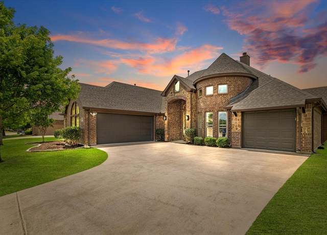 Property at 3127 Fontanna Blvd, Rockwall, TX 75032, 3 beds, 2.5 baths