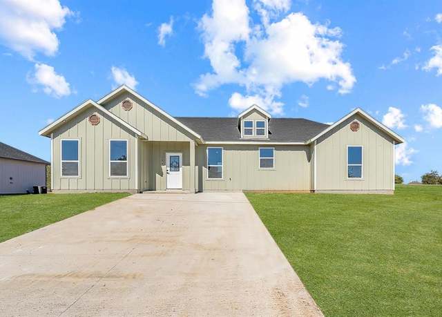 Property at 184 Cactus Canyon Dr, Bridgeport, TX 76426, 3 beds, 2 baths