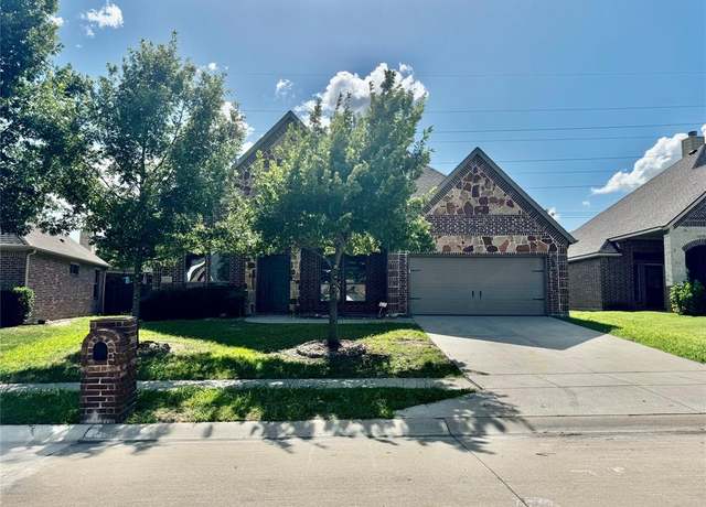 Property at 205 Boardwalk Ave, Waxahachie, TX 75165, 4 beds, 2 baths
