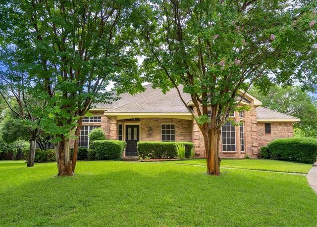 Property at 520 Cellars Ct, Rockwall, TX 75087, 4 beds, 2 baths