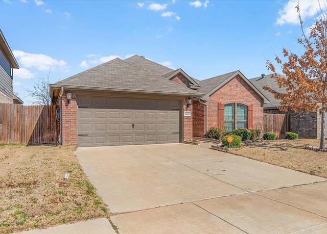 Property at 4140 Sweet Clover Ln, Fort Worth, TX 76036, 3 beds, 2 baths