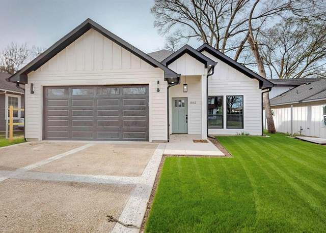 Property at 1502 W Collin St, Corsicana, TX 75110, 3 beds, 2 baths