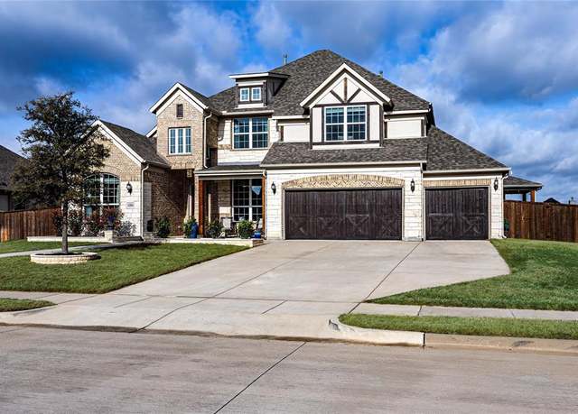Property at 1251 Castle Dr, Prosper, TX 75078, 5 beds, 4 baths