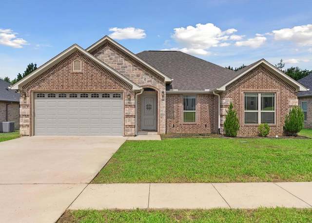 Property at 1216 Nate Cir, Bullard, TX 75757, 3 beds, 2 baths