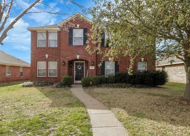 Property at 105 Forest Park Ln, Red Oak, TX 75154, 4 beds, 3 baths