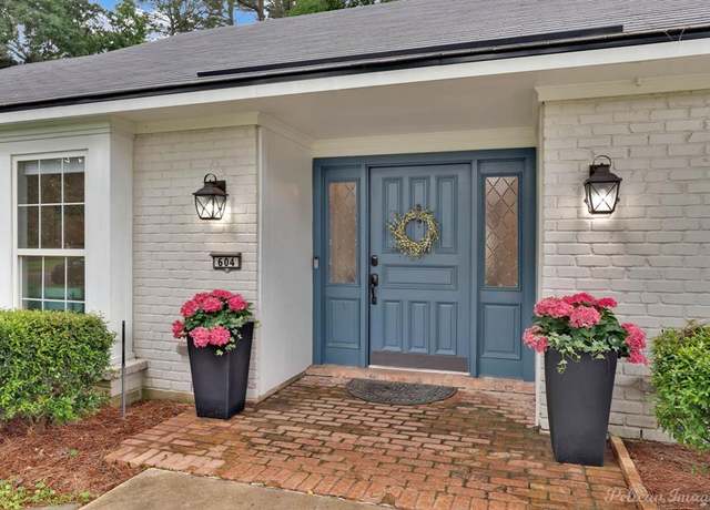 Property at 604 Dumbarton Dr, Shreveport, LA 71106, 4 beds, 3.5 baths