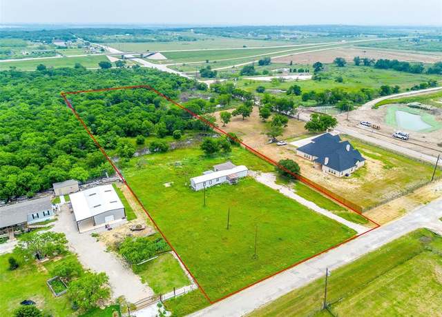 Property at 2024 Jordan Ct, Cleburne, TX 76058