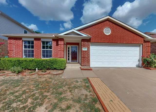 Property at 8409 Vicksburg Ln, Fort Worth, TX 76123, 4 beds, 2 baths