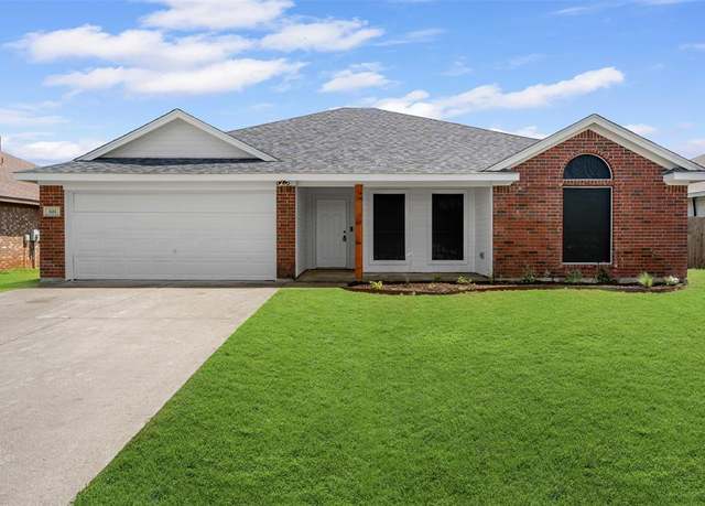 Property at 521 Pine St, Crowley, TX 76036, 3 beds, 2 baths