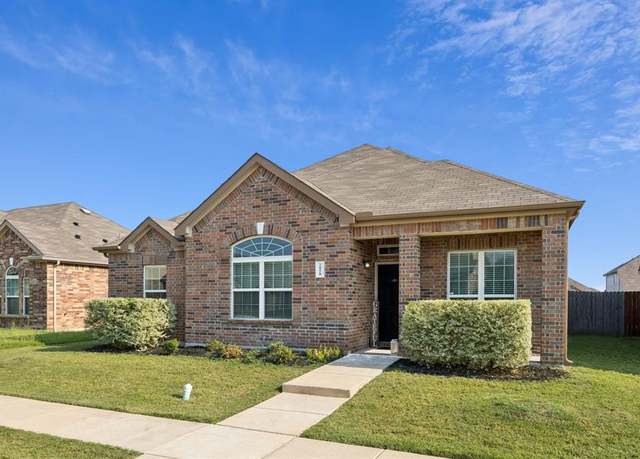 Property at 2058 Verbena Dr, Lancaster, TX 75146, 3 beds, 2 baths